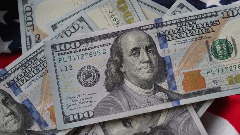 Dolar ve Euro'da fırtına: TL savruluyor