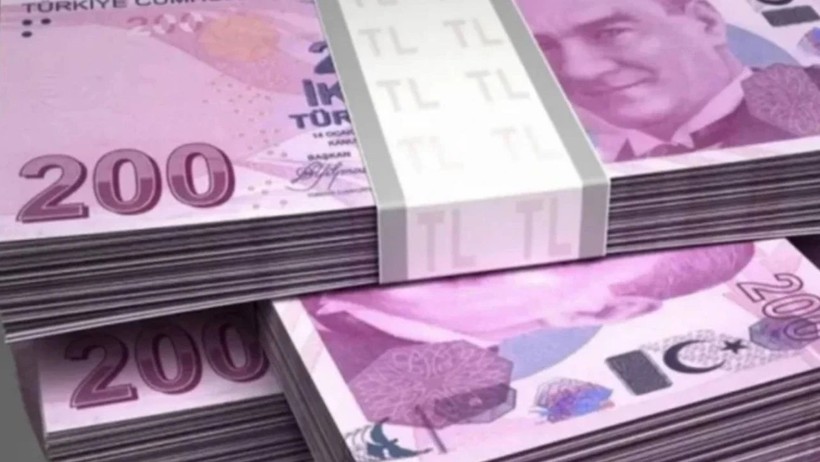 Petrol fiyatları düştü, Merkez Bankası faizi indiriyor