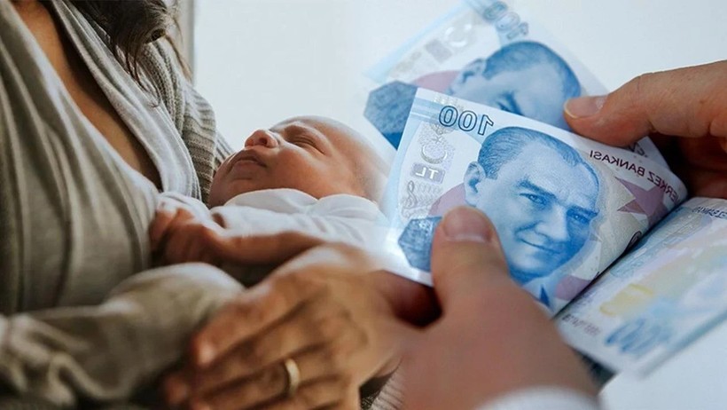 220 bin anneye dev doğum yardımı ödemesi başladı