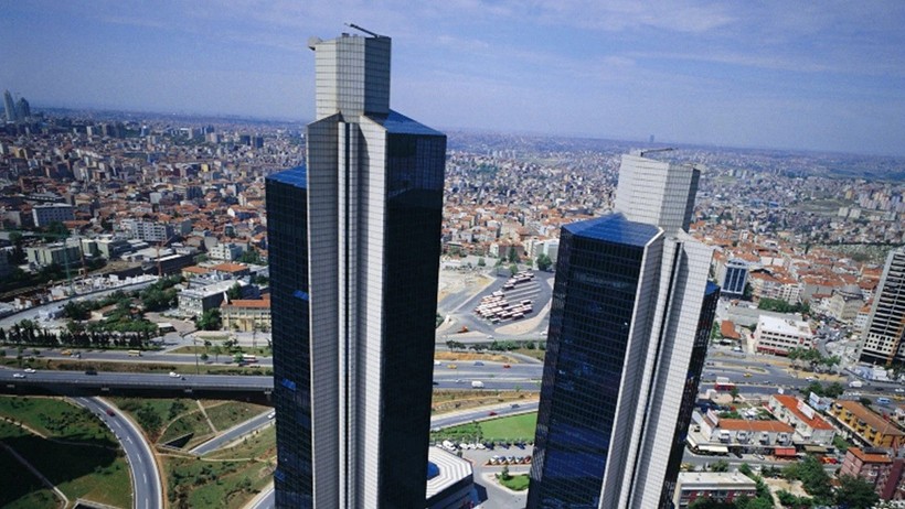 Sabancı, Teksas’ta dev güneş santrali satın aldı