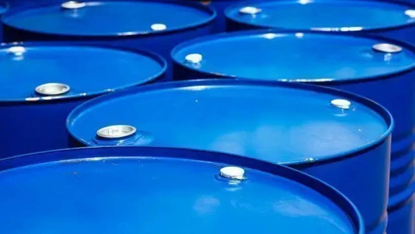 Petrolde tansiyon yükseliyor: Arz patladı, fiyatlar çöktü