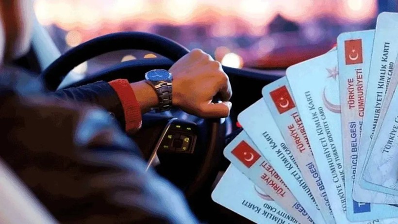 Son çağrı: Eski ehliyetlerin süresi bitiyor, yenilemeyene ceza kapıda