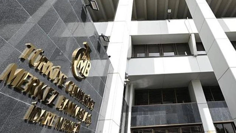 Enflasyon yavaşlıyor, fiyatları enerji ve vergi sarsıyor