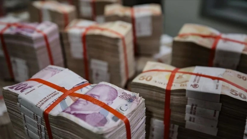 Hazine 823 milyar lira borçlanmaya gidiyor
