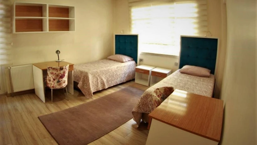 Yurt fiyatları rekor kırdı: Öğrenciler barınma krizinde