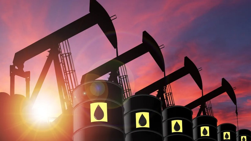 Petrolde dalgalı seyir: Zirveden çöküş endişesi