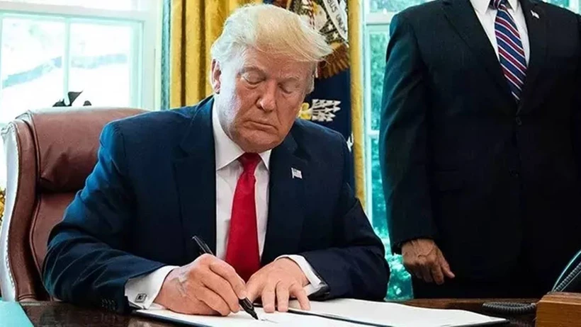 Trump, Pentagon’u savaş bakanlığı yapmaya hazırlanıyor