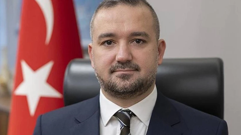 Enflasyonla mücadele sıkı faizle sürecek