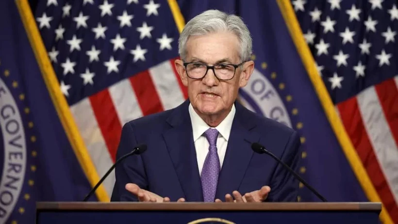Powell: Enflasyon geçici, faiz indirimi kapıda