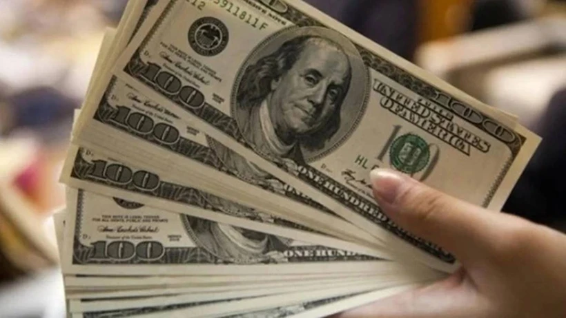 Dolar şaha kalktı: Euro ve yen sarsıldı
