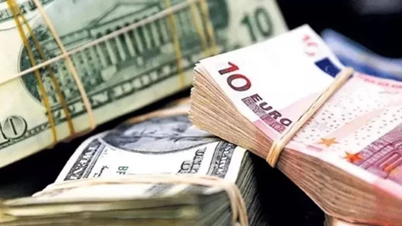 Dolar şaha kalktı: Euro ve yen sarsıldı