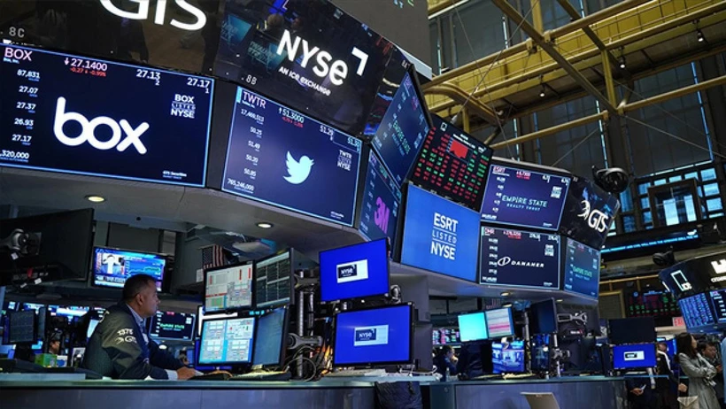 ABD hükümeti açılıyor, Piyasalar dalgalı