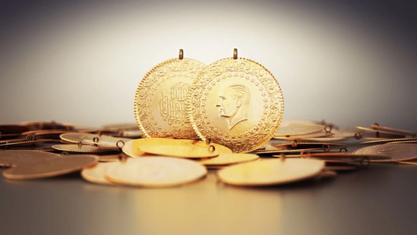 Altın piyasasında kritik g&uuml;n: Fiyatlar yukarı d&ouml;nd&uuml;