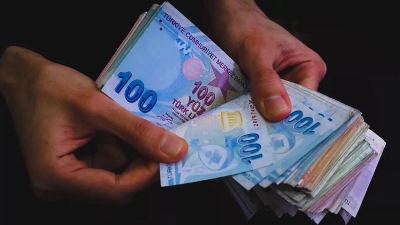 Gece yarısı soygunu: Banka hesap vermeli