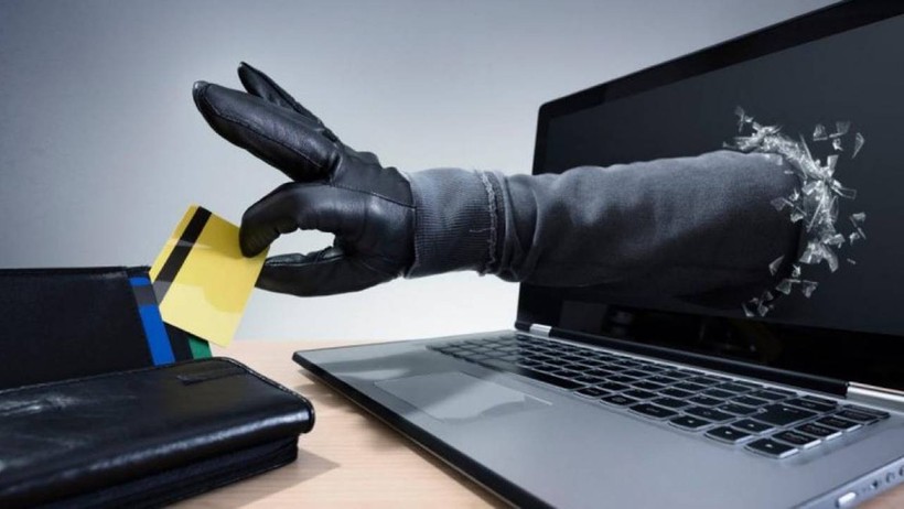 Gece yarısı soygunu: Banka hesap vermeli