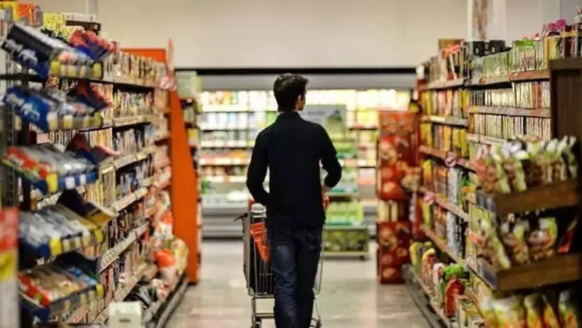 Aileye, &ccedil;alışana, esnafa kazan&ccedil;: Pazar tatili geliyor mu?