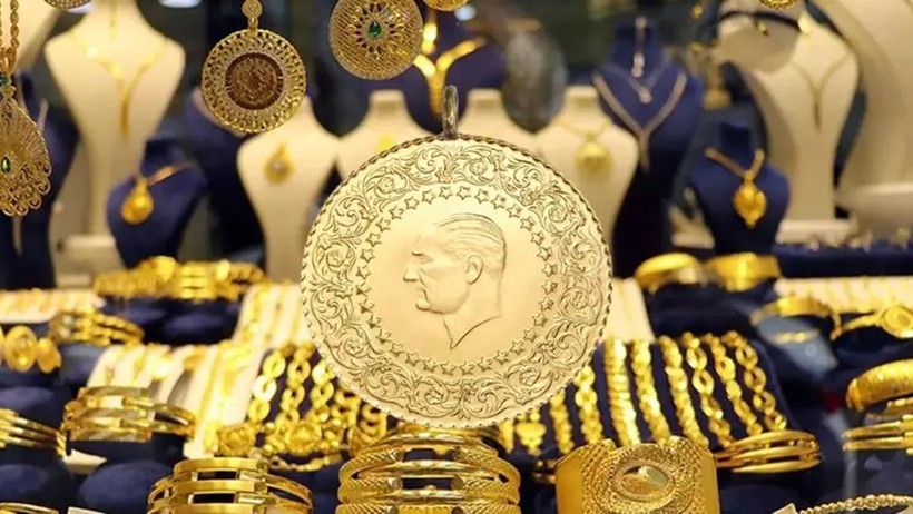 Altın rekor kırıyor: Ons fiyatı tarihi zirveyi aştı