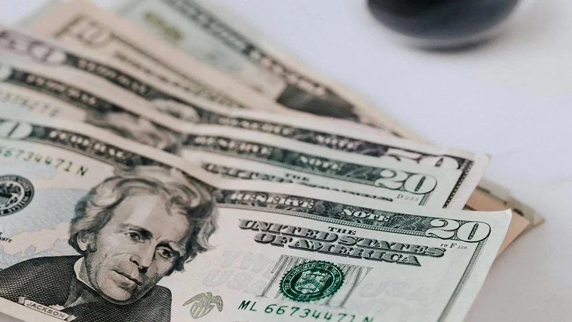 Dolar 43 TL&rsquo;yi aştı, Euro rekor seviyede: 28 Ocak 2026 piyasa nabzı