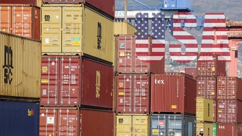 Trump&rsquo;ın K&uuml;resel vergi hamlesi: T&uuml;m &uuml;r&uuml;nler ek g&uuml;mr&uuml;kle karşı karşıya