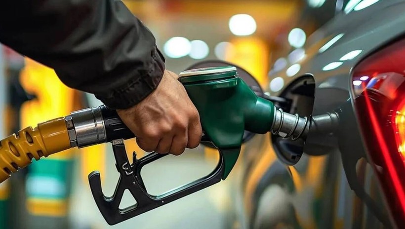 Motorin ve Otogazda büyük indirim kapıda: Fiyatlar yarın değişiyor