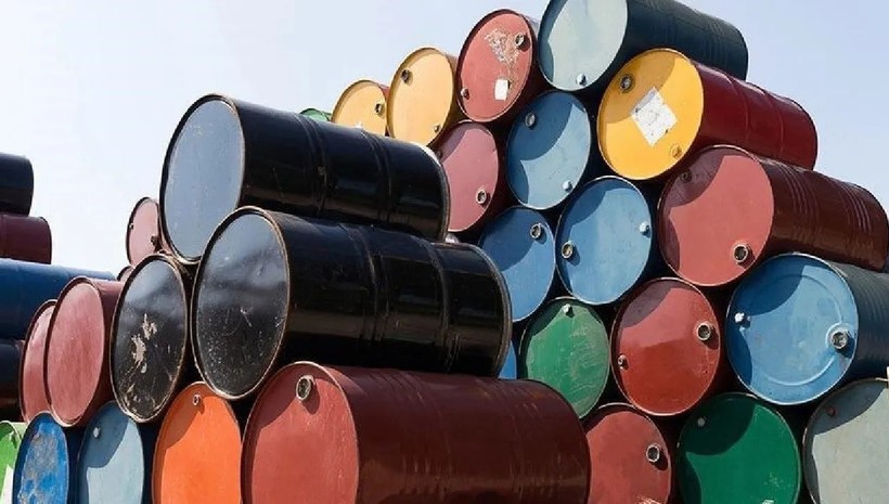 Fosil yakıtların son perdesi: Petrol talebi neden dibe vuruyor?
