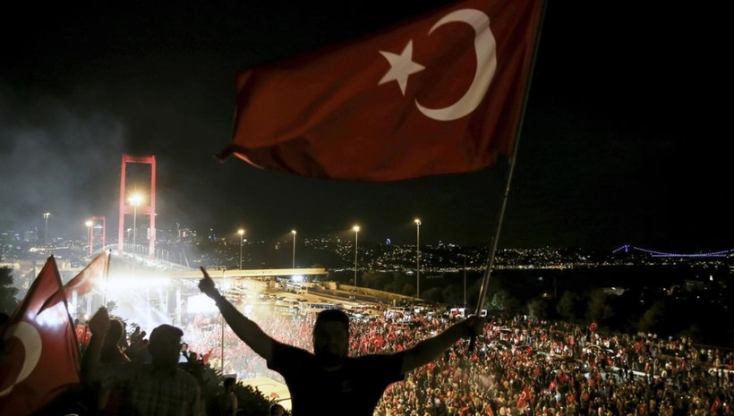 İş dünyasından '15 Temmuz' mesajı!
