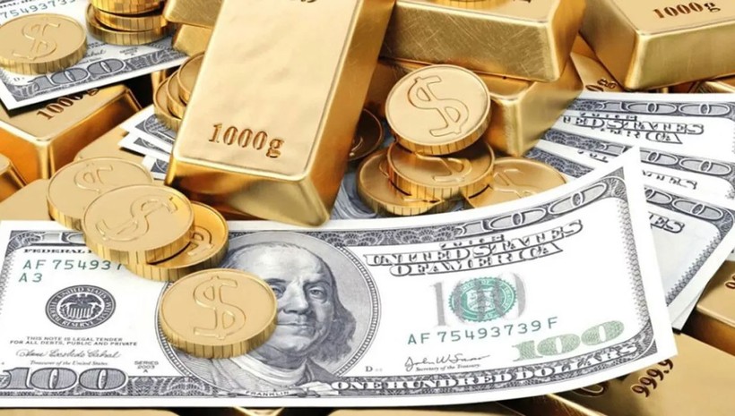 Dolar zayıfladı, altında çifte rekor!