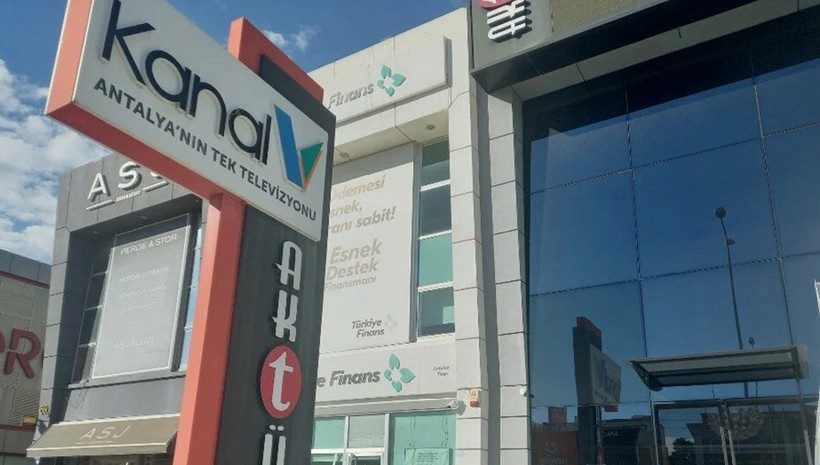 Kanal V'ye kayyım atandı!