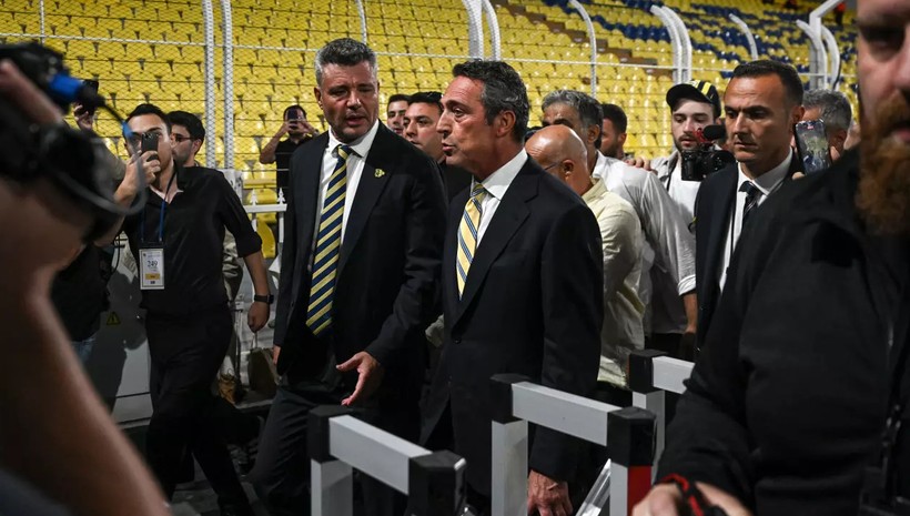 Ali Koç dönemi bitti, Fenerbahçe hisseleri çakıldı