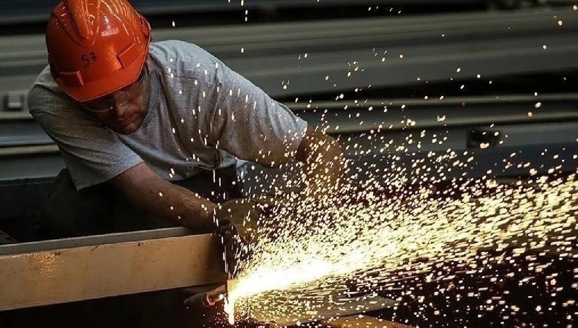 Sanayi çarkları daha hızlı dönüyor