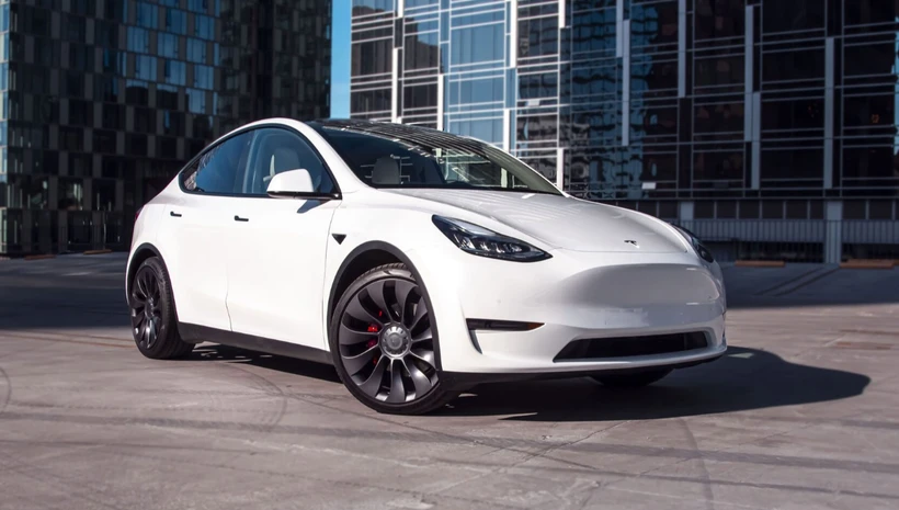 Tesla'dan Türkiye'deki otomobiline zam kararı!