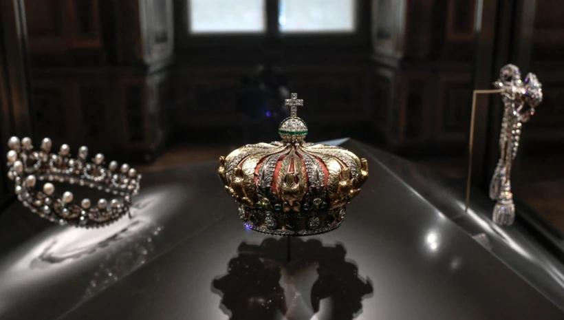 7 dakikalık tarihi Louvre Müzesi soygununda itiraf! Neden bu eserler seçildi?