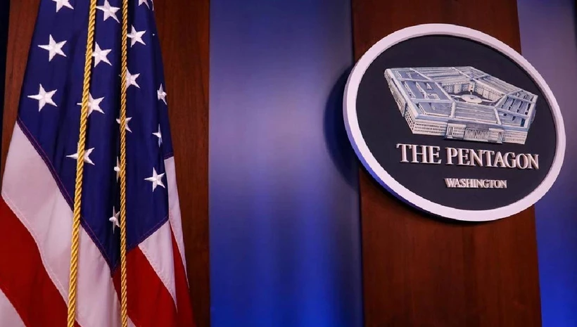 Pentagon, maaşları Trump’ın müttefikinin bağışıyla ödeyecek