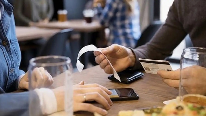 Bakanlık harekete geçti! Restoranlarda 'servis ücreti' uyanıklığına son