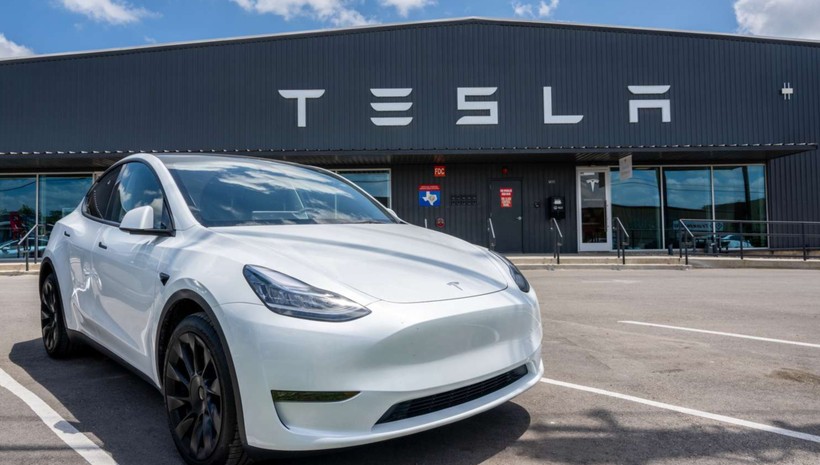 Tesla, 2 milyarlık zarara soktu!