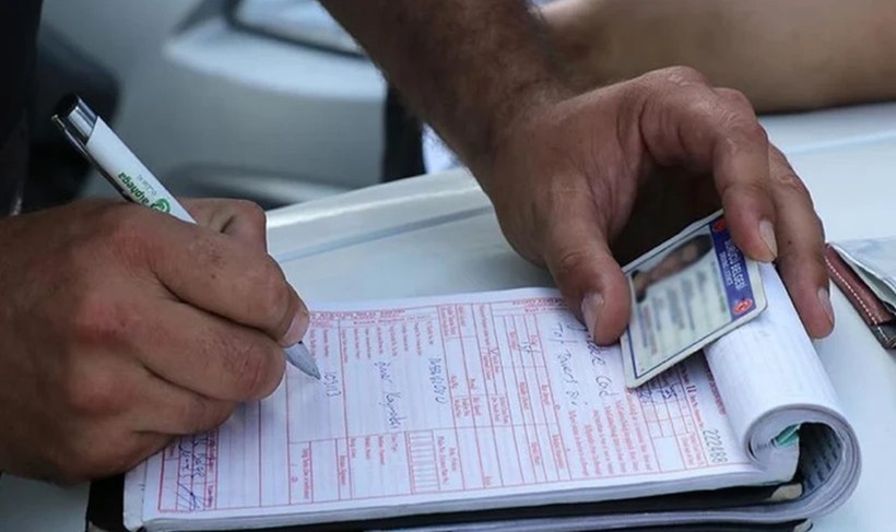 Trafikte ihlale çarpan yandı: Yeni cezalar dudak uçuklatıyor