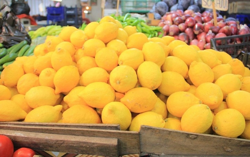 2025&rsquo;te fiyatlar zirvede: Limon, Havu&ccedil; ve Mandalina marketleri salladı