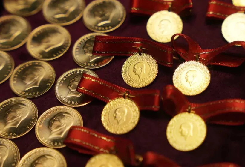 Altın yükselişini sürdürüyor, haftaya temkinli başladı