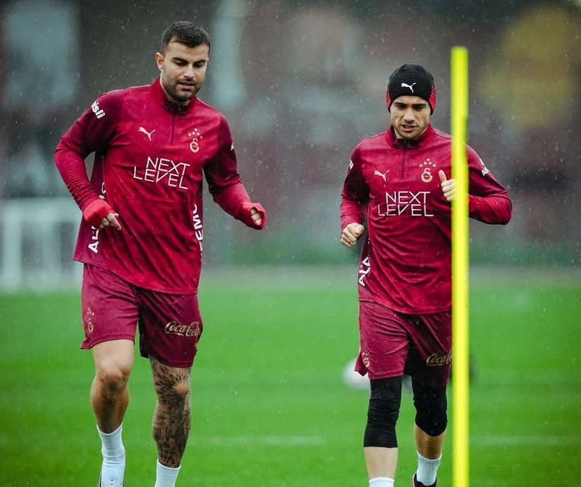 Galatasaray’da 'Coca-Cola' krizi! Geri adım atıldı - Resim : 1