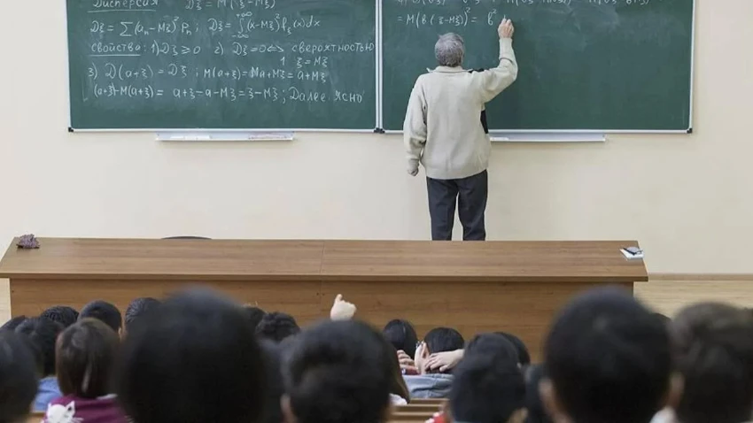 Korkunç zamlar yapan vakıf üniversiteleri boş kaldı