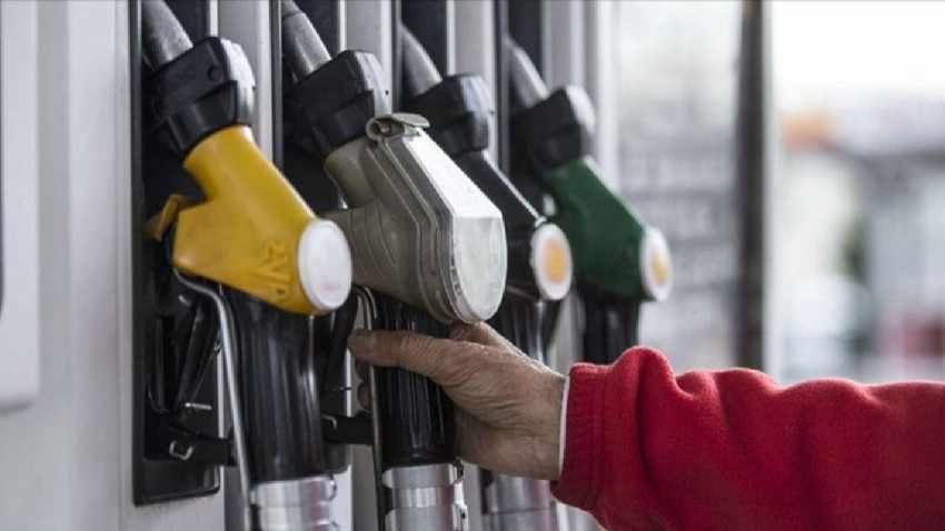 Petrol fırladı: Akaryakıta bir zam daha geliyor!