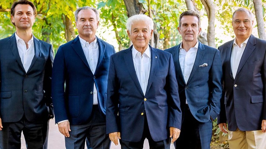 Milyarlık miras kavgası holdingi iflasın eşiğine getirdi!