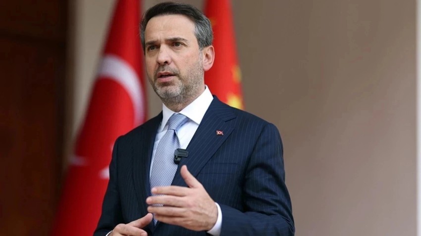 Bayraktar’dan 'doğal gaz' ve 'akaryakıt' açıklaması!