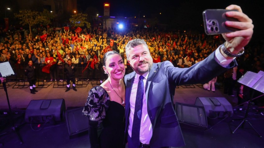 CHP'li başkanın türkücü sevgilisinden boşanma itirafı